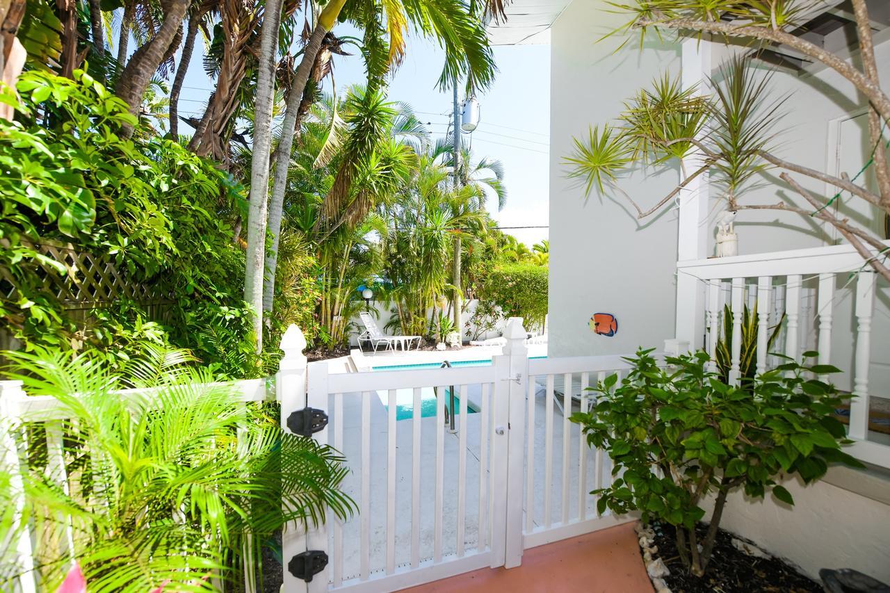 Ljs Cottages On Siesta Key By Beachside Management Екстериор снимка