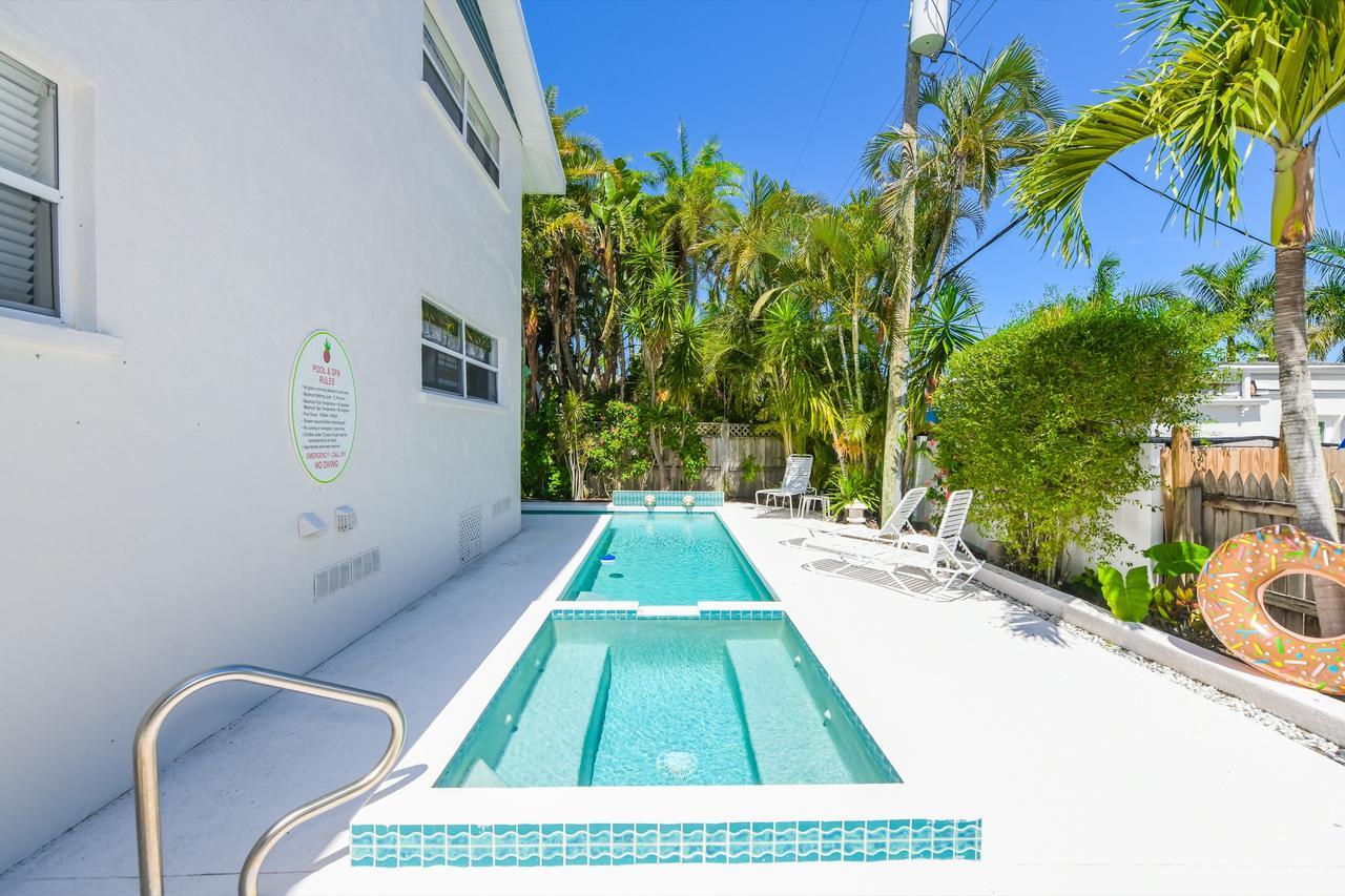Ljs Cottages On Siesta Key By Beachside Management Екстериор снимка