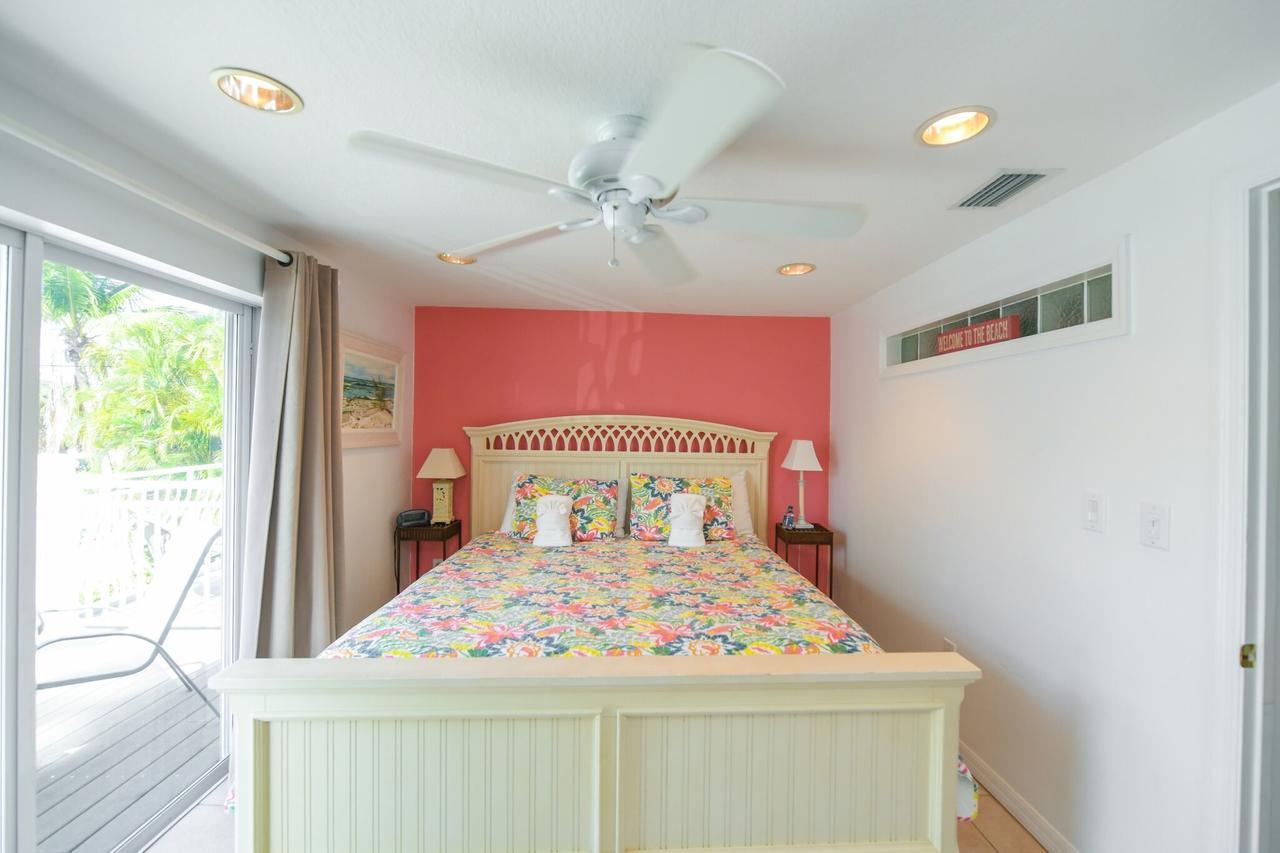 Ljs Cottages On Siesta Key By Beachside Management Екстериор снимка